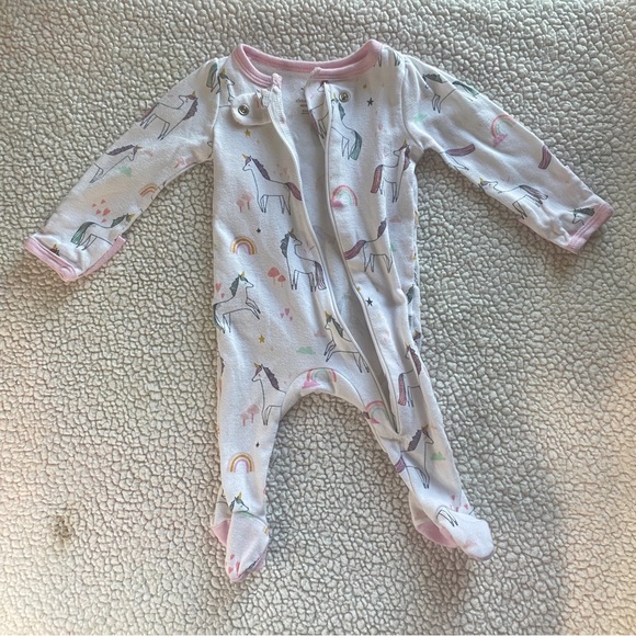 Cloud Island Footed Onesie Unicorn Print (Newborn) - Picture 5 of 5